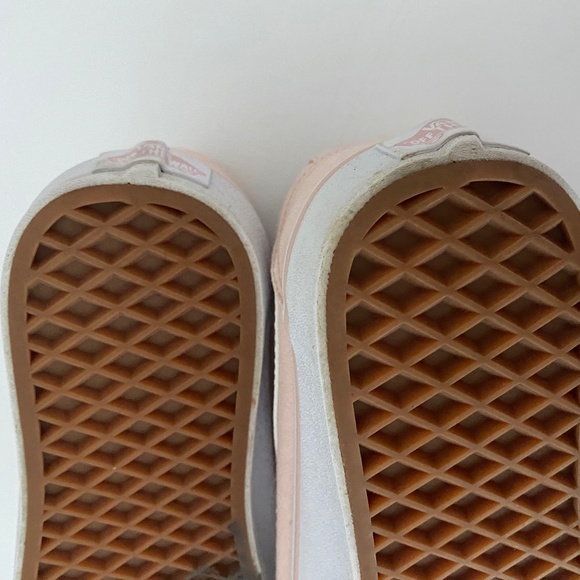 VANS Old Skool Pink Sneakers - Picture 7 of 7